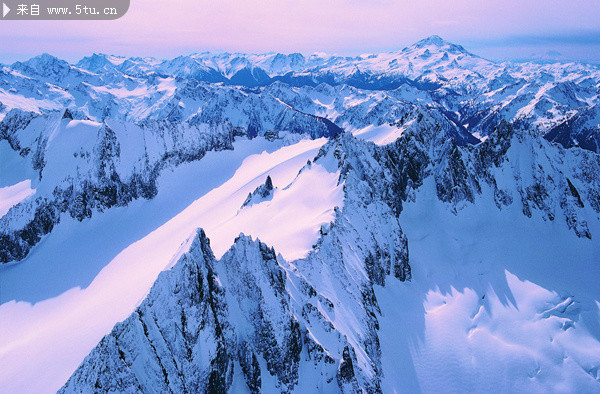 雪山风景照
