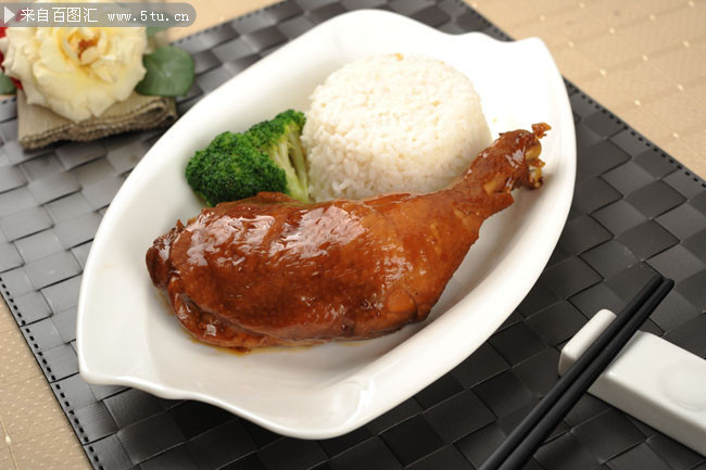 鸭腿白米饭图片