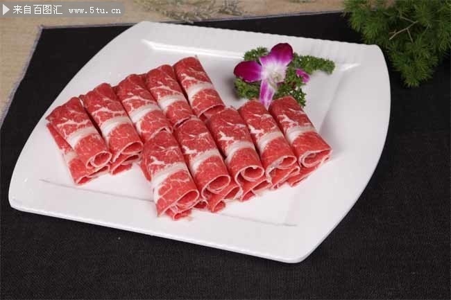 肥牛牛肉火锅菜品图片