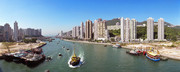 水边城市风景