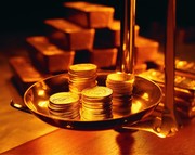 天秤里的金币高清图