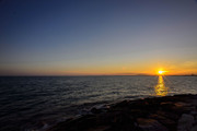 夕阳下的大海图片
