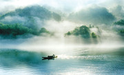 唯美江上云雾风景图片
