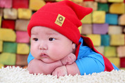 ���챦��д����Ƭ