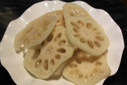 火锅食材莲藕图片