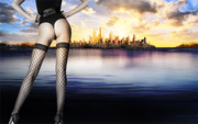 长腿美女与城市背景