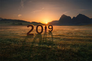 跨越2019年图片