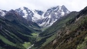 香格里拉雪山风景图片